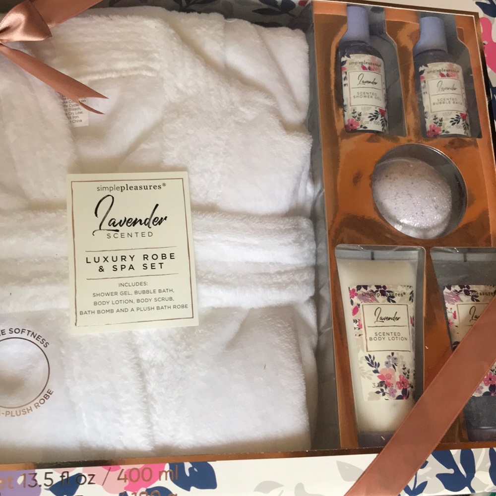 Luxury robe and spa set